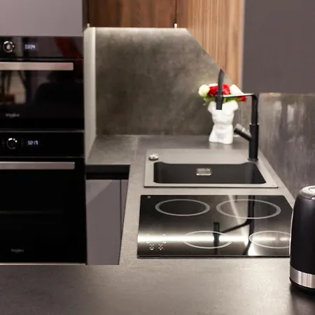 Royal Vip Jacuzzi Lviv