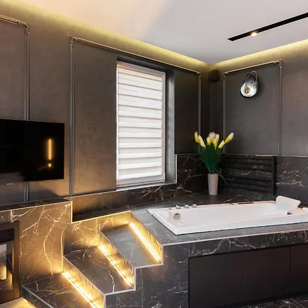Apartment Royal Vip Jacuzzi *