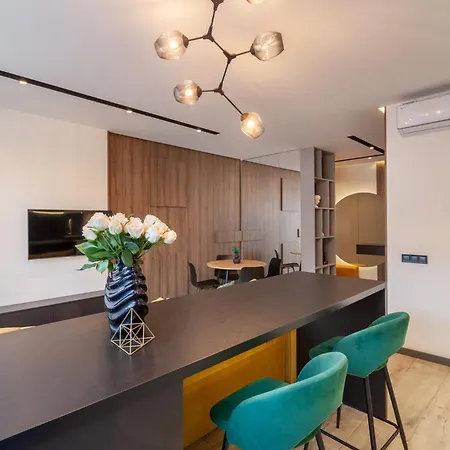 Apartment Royal Vip Jacuzzi *