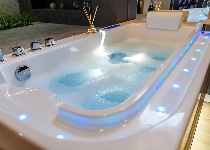 Apartment Royal Vip Jacuzzi Lviv