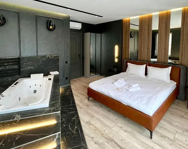 Apartment Royal Vip Jacuzzi Lviv