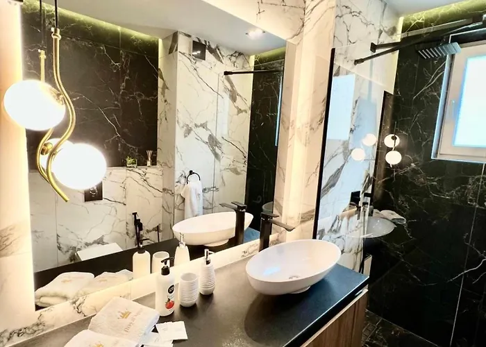 Royal Vip Jacuzzi Apartment