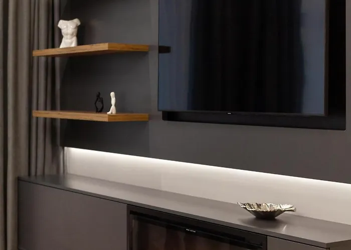 Royal Vip Jacuzzi Appartamento *