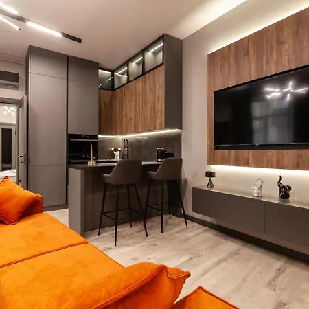 Royal Vip Jacuzzi Apartament Lwów
